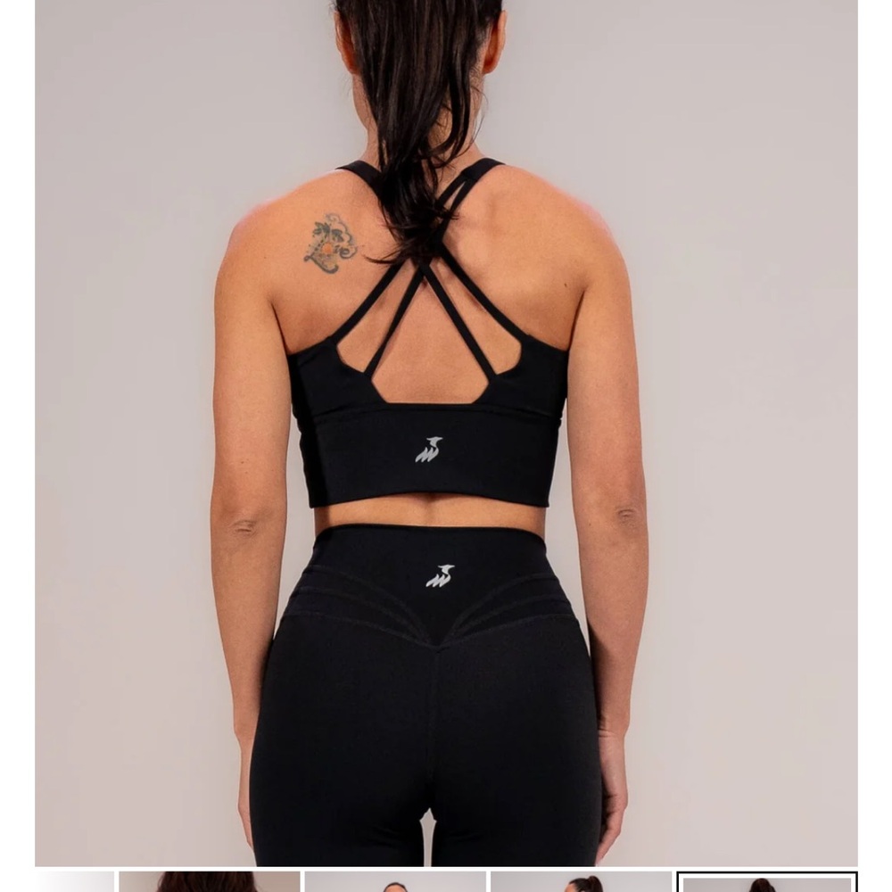 Women's Black Sports Bra and Leggings Set
